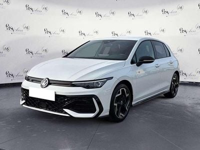 Usata VW Golf VIII R-line 150 CV (110 kW) 2025 Bianco Utilitaria
