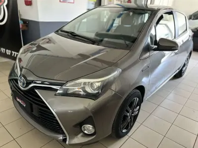 Usata Toyota Yaris Hybrid