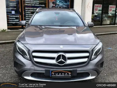 Usata Mercedes GLA220 170 CV (125 kW) 2015 Grigio SUV