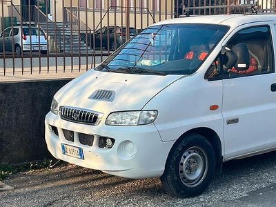 Usata Hyundai H-1 140 CV (102 kW) 2007 Bianco Monovolume