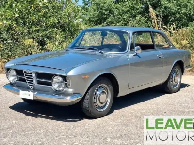 Usata Alfa Romeo GT Junior 88 CV (64 kW) 1970 Argento Coupé
