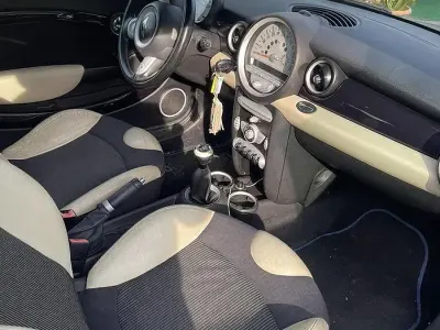 Usata Mini Cooper 120 CV (88 kW) 2007 Nero Utilitaria