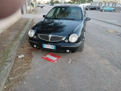 Usata Lancia Lybra