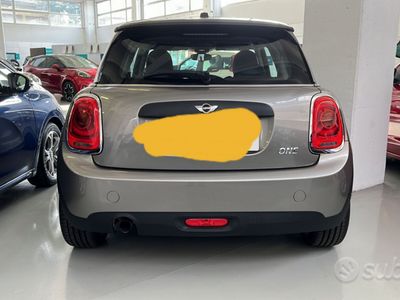 usata Mini Cooper esclusive At 1.5