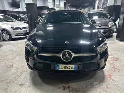 Usata Mercedes A180 115 CV (84 kW) 2018 Nero Berlina