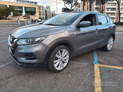 Grigio Usata 2018 Nissan Qashqai SUV | 13.000 €
