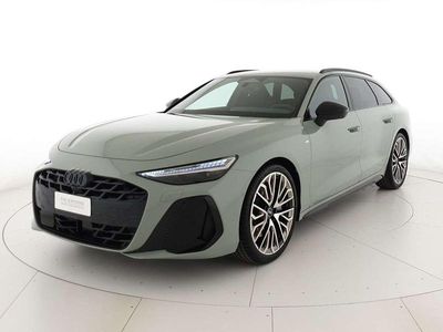 Nuova Audi A6 S-Line 204 CV (150 kW) 2025 Exclusive  zement grau Station wagon