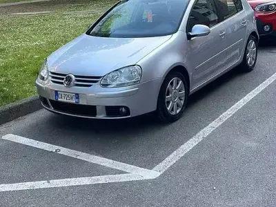 Usata VW Golf IV 115 CV (84 kW) 2005 Grigio Berlina
