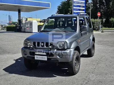Usata Suzuki Jimny 85 CV (62 kW) 2005 Grigio SUV