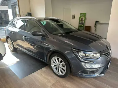 Usata Renault Mégane IV Intens 140 CV (102 kW) 2019 Grigio Station wagon