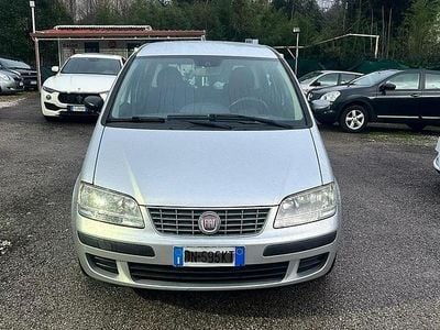 Usata Fiat Idea 70 CV (51 kW) 2008 Grigio Monovolume