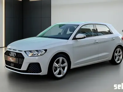 Usata Audi A1 Sportback Admired 110 CV (80 kW) 2022 2y bianco ghiacciaio metallizzato Utilitaria