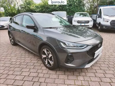 Usata Ford Focus Active 125 CV (91 kW) 2022 Grigio Berlina