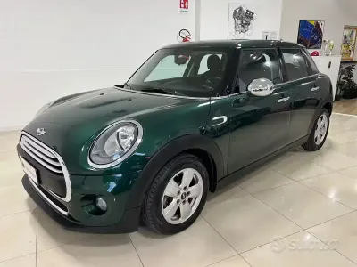 Usata Mini One D 95 CV (69 kW) 2015 Verde Utilitaria