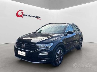 Usata VW T-Roc United 116 CV (85 kW) 2020 Nero SUV