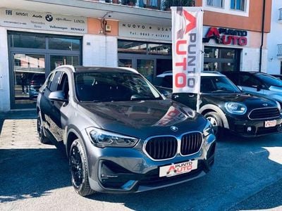 Begagnad BMW X1 Sport Line 150 HK (110 kW) 2020 Grå SUV