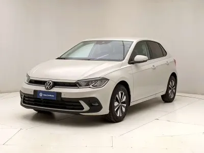 Usata VW Polo Life 95 CV (69 kW) 2025 Grigio Berlina