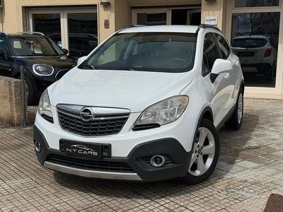 Usata Opel Mokka Cosmo 131 CV (96 kW) 2013 Bianco SUV