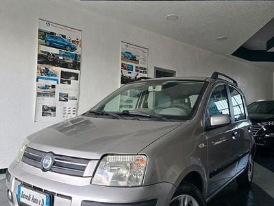 Usata Fiat Panda Emotion 70 CV (51 kW) 2004 Grigio Utilitaria