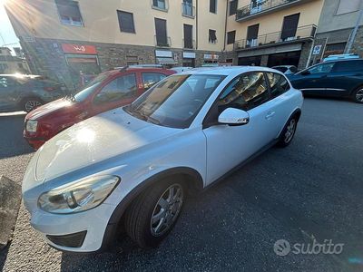 Usata Volvo C30 2011 Bianco Utilitaria