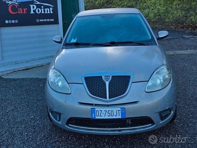 Usata Lancia Ypsilon 75 CV (55 kW) 2009 Grigio Utilitaria