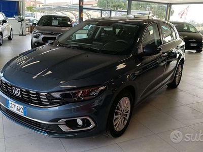 Usata Fiat Tipo Business 131 CV (96 kW) 2021 Grigio scuro Berlina