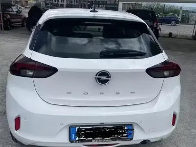 Usata Opel Corsa 75 CV (55 kW) 2024 Bianco Utilitaria