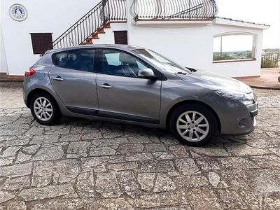 Usata 2009 Renault Mégane III | 3200 € (Buon prezzo)