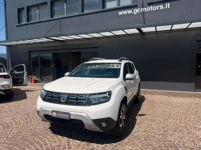 Usata Dacia Duster Prestige 101 CV (74 kW) 2022 Bianco SUV