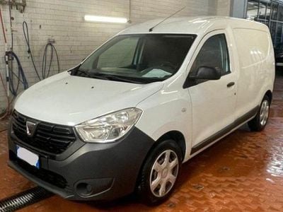 Usata Dacia Dokker 102 CV (75 kW) 2018 Bianco Monovolume