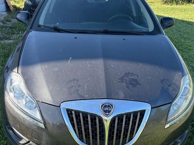 Usata Lancia Delta 120 CV (88 kW) 2009 Grigio Utilitaria