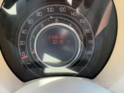 Usata Fiat 500 Lounge 75 CV (55 kW) 2008 Blu Utilitaria