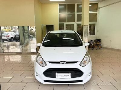 Usata Ford B-MAX 75 CV (55 kW) 2016 Bianco Monovolume