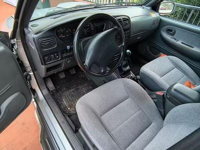 Usata Kia Sportage 83 CV (61 kW) 2001 Grigio SUV
