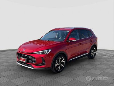 Usata MG ZS Luxury 102 CV (75 kW) 2025 Diamond red SUV