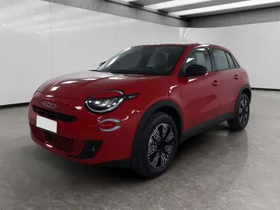 Nuova Fiat 600 Icon 145 CV (106 kW) 2025 Rosso SUV