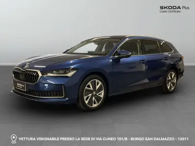 Usado Skoda Superb Selection 150 CV (110 kW) 2025 Azul Familiar
