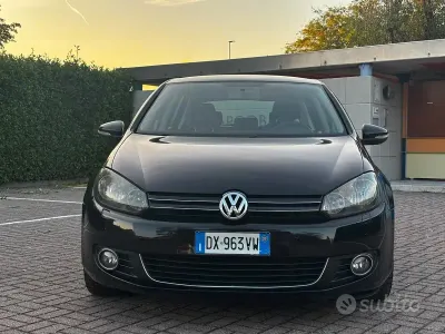 Usata VW Golf VI Trendline 110 CV (80 kW) 2009 Nero Utilitaria