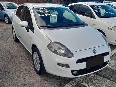 Bianco Usata 2013 Fiat Punto Lounge Berlina | 5400 € (Cara)