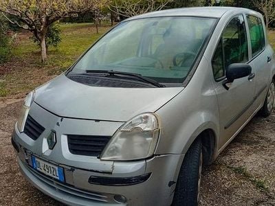 Usata Renault Modus 2007 Grigio Monovolume
