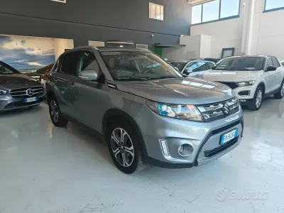 Usata Suzuki Vitara 120 CV (88 kW) 2016 Grigio SUV