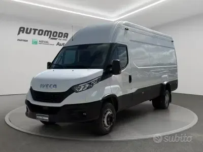 Usata Iveco Daily 179 CV (131 kW) 2021 Bianco Berlina