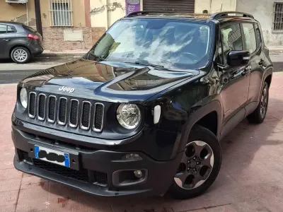 Usata Jeep Renegade Longitude 110 CV (80 kW) 2018 Nero SUV