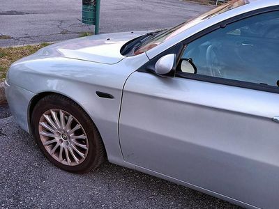 Usata Alfa Romeo 147 120 CV (88 kW) 2007 Utilitaria