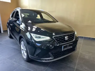 Usata Seat Arona FR 110 CV (80 kW) 2023 Nero midnight metallizzato SUV
