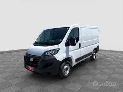 Usata Fiat Ducato 120 CV (88 kW) 2023 Bianco Furgone