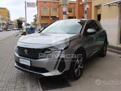 Usata Peugeot 3008 Allure 131 CV (96 kW) 2021 Grigio SUV