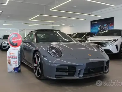 Usata Porsche 911 Carrera 4S