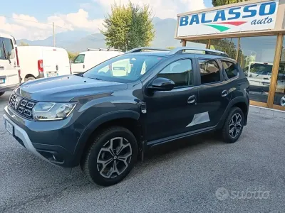 Usata Dacia Duster Prestige 116 CV (85 kW) 2020 Grigio SUV