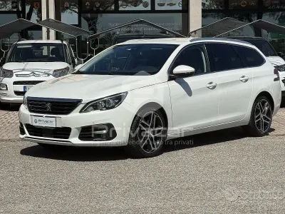 Usata Peugeot 308 Allure 150 CV (110 kW) 2018 Bianco Station wagon